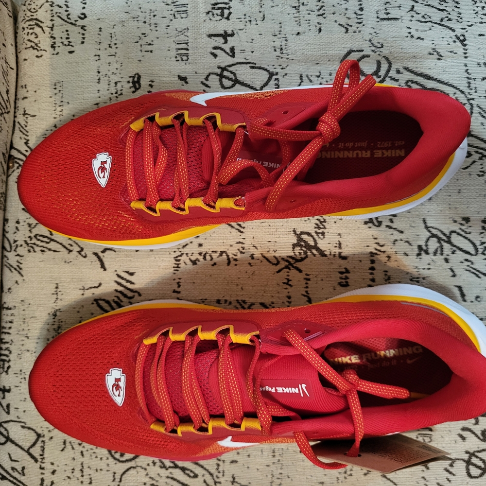 Nike Red and White Athletic Shoes - Picture 4 of 4